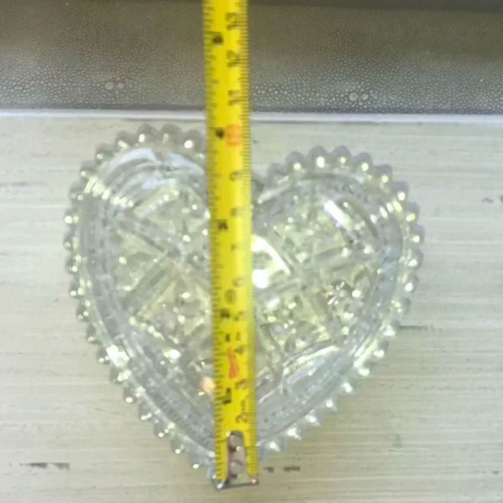 Mikasa Vintage Tender Love Heart Potpourri holder crystal Trinket box with lid - Picture 8 of 9